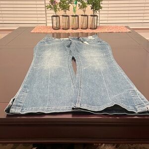 Judy Blue Flare Jeans in Classic Blue